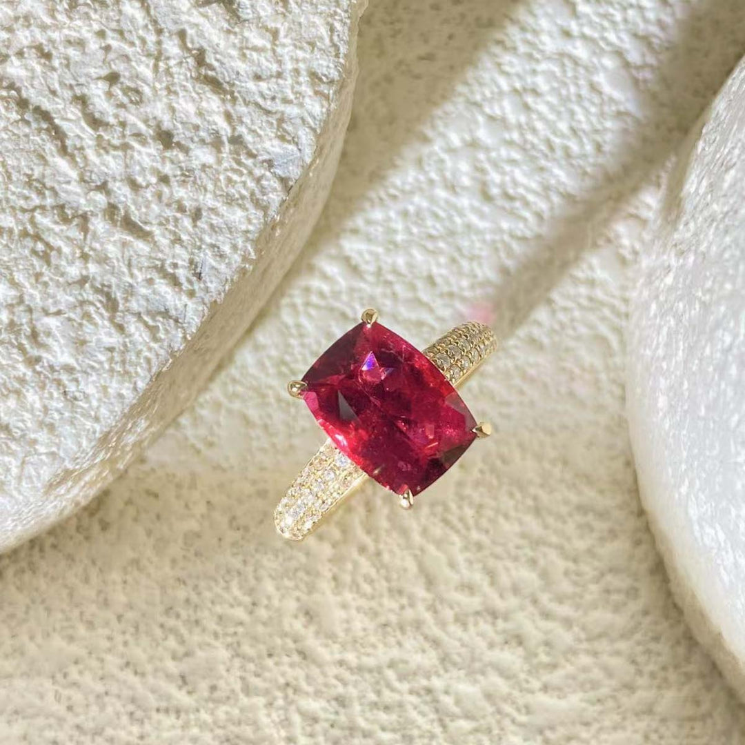 Natural Rubellite Tourmaline Ring D3.37ct d0.31ct. 18K Fuchsia Rose