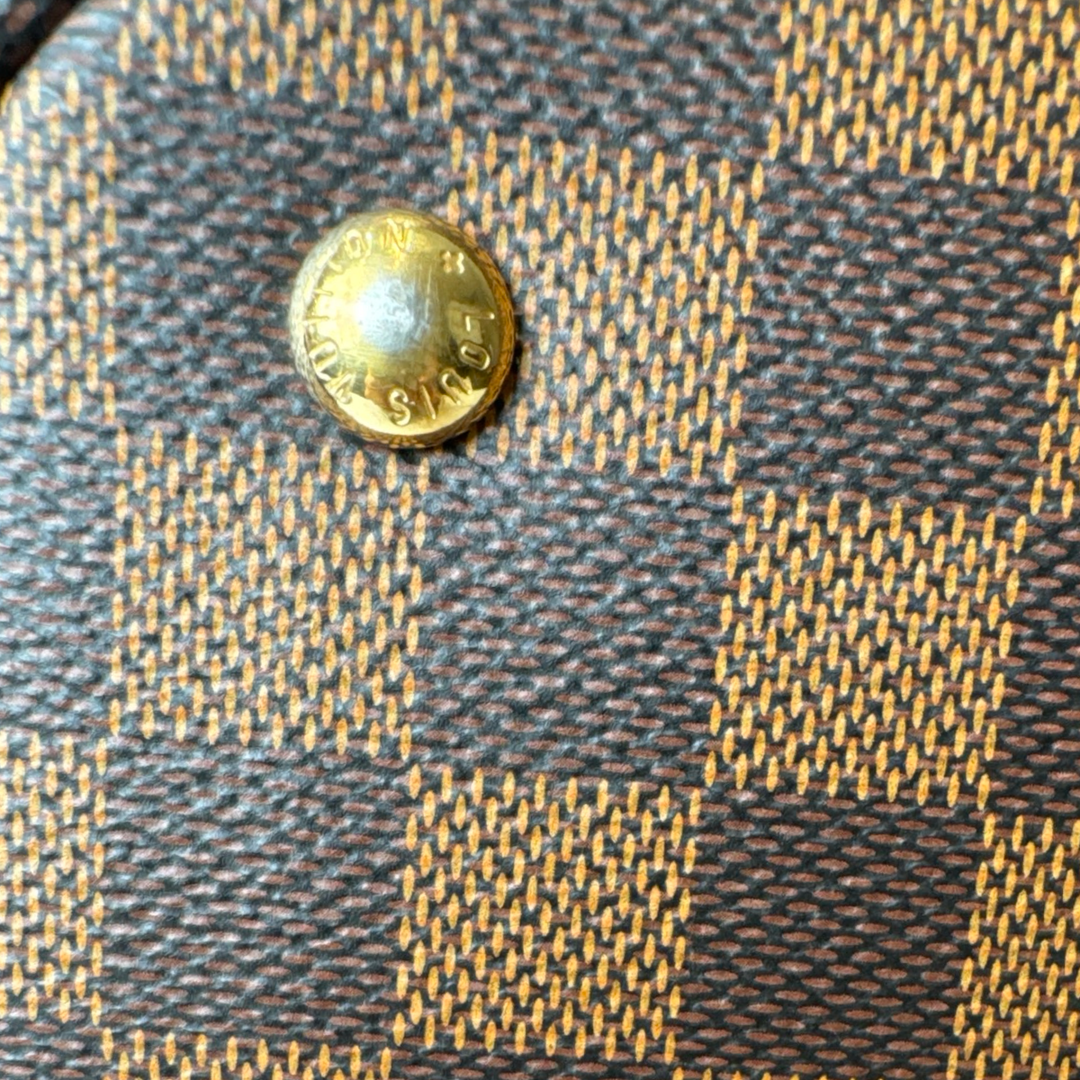 Louis Vuitton Damier Ebene Kensington Bag