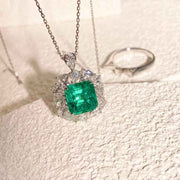 Natural Emerald Ring/Pendant D5.61 d2.14ct 18K,Columbia(Muzo) VVG Minor