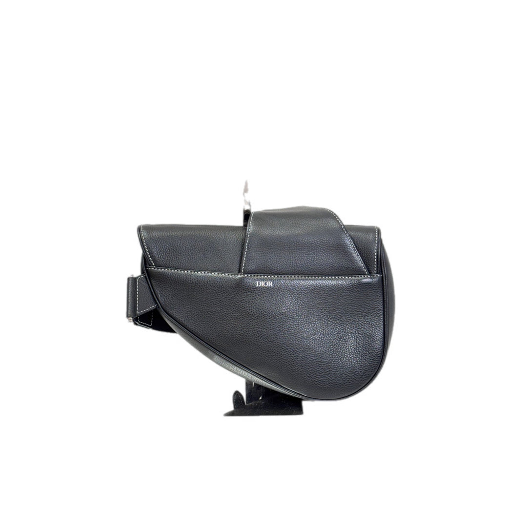 Dior Saddle Men’s Black Calfskin With Bee Design