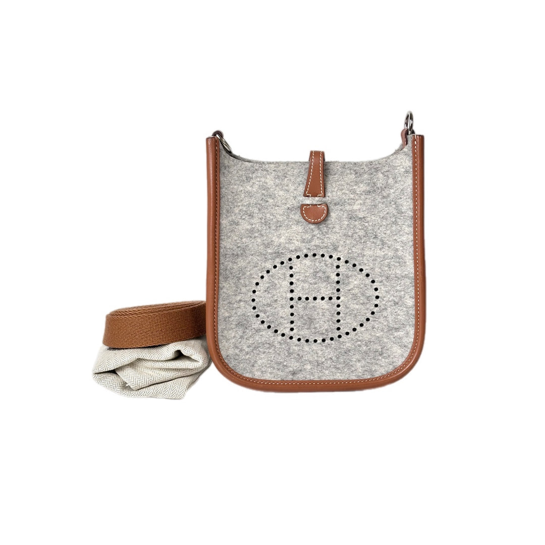 Hermes Mini Evelyn Gen III Felt Bag