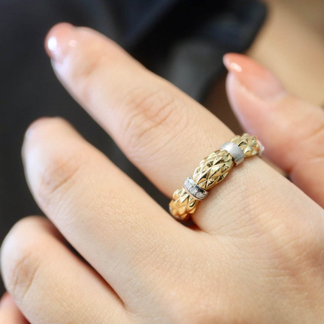 Natural White Diamond Stretch Ring D0.15ct 18K