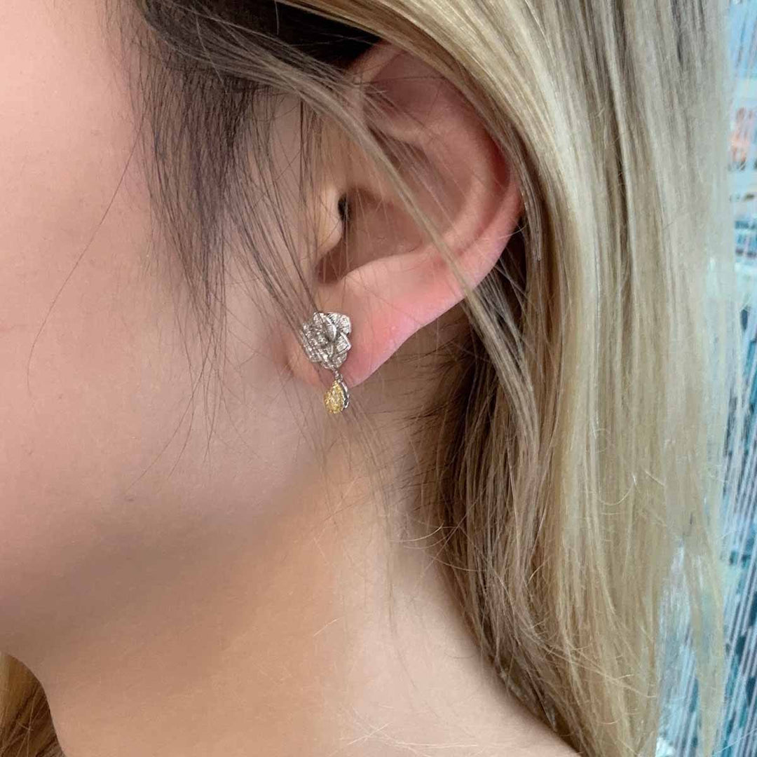 Natural Yellow Diamond Flower Earring D0.209ct d0.397ct,18K Main Stone