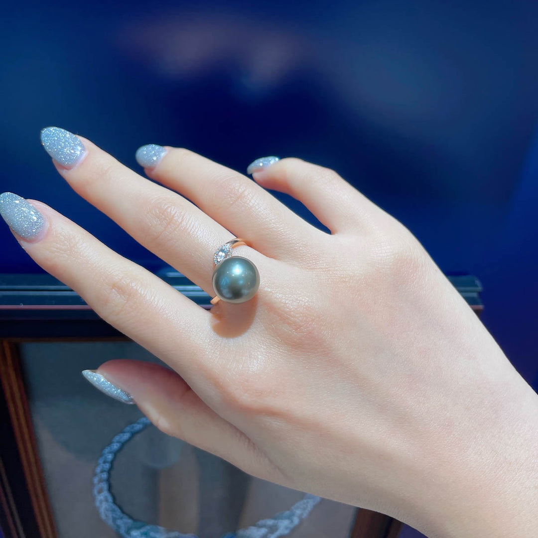 Natural Tahitian Black Pearl Diamond Ring 12.2mm d0.06ct, 18K, with White Sapphire