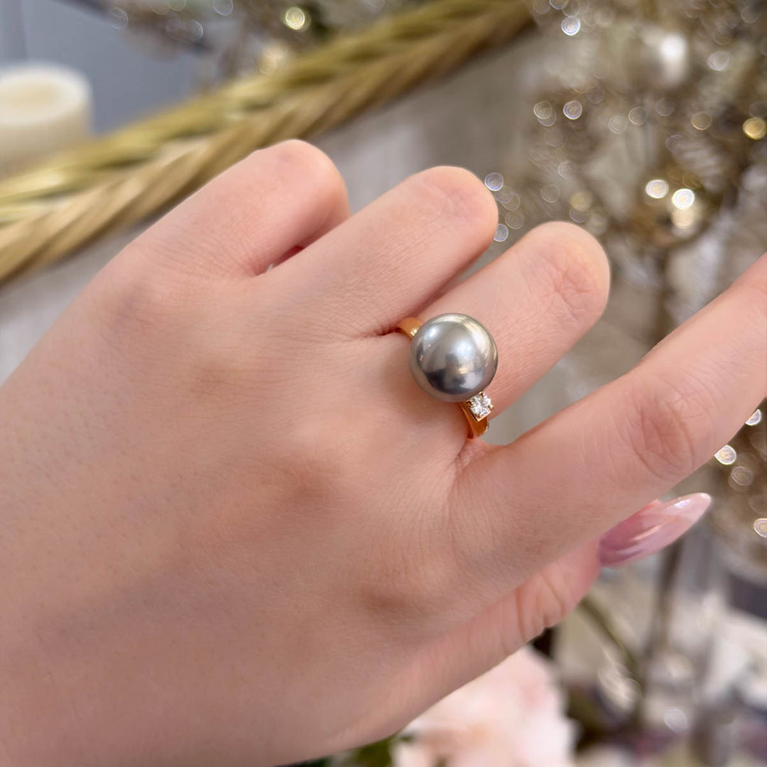 Natural Tahitian Black Pearl Diamond Ring 11.7mm d0.1ct, 18K
