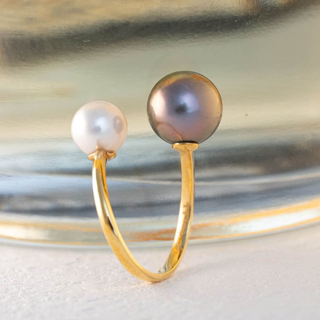 Natural Tahitian Black Pearl 10.4mm and Akoya 7.8mm Ring, 18K