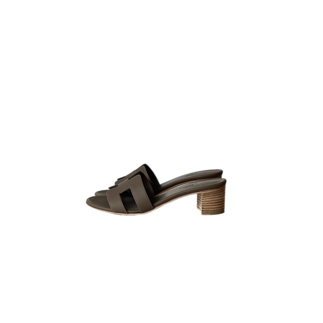 Hermes Etoupe Oasis Sandal Shoes #35