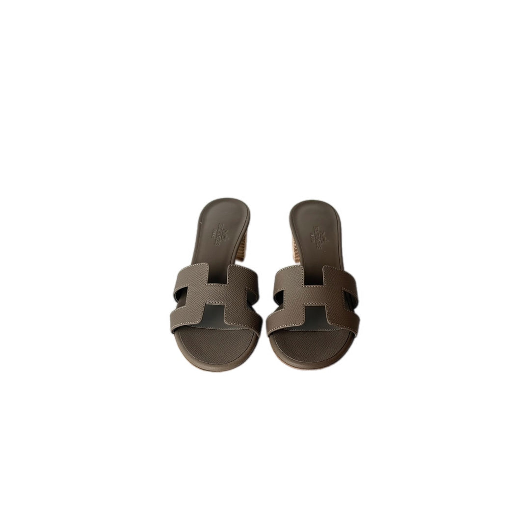 Hermes Etoupe Oasis Sandal Shoes #35