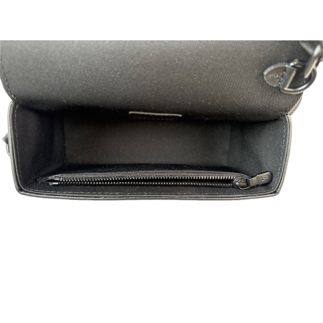 Louis Vuitton Black Steamer Wearable Wallet Bag