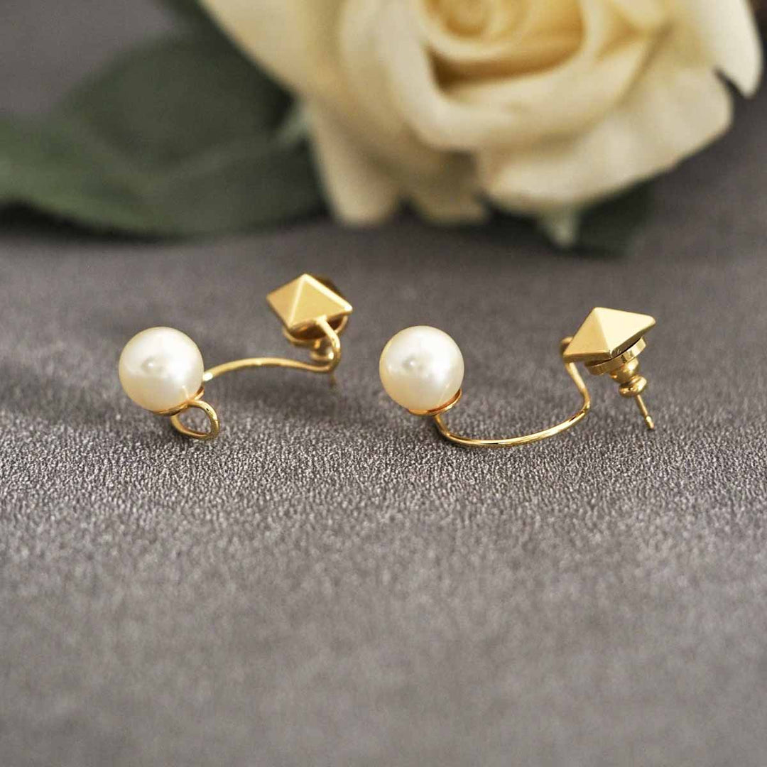 Valentino  Pearl Stud Earring