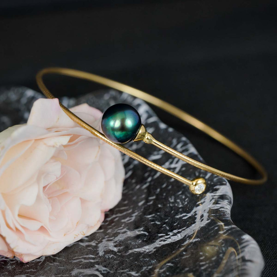 Natural Tahiti Black Pearl Diamond Bracelet 9.3mm, 18K Gold
