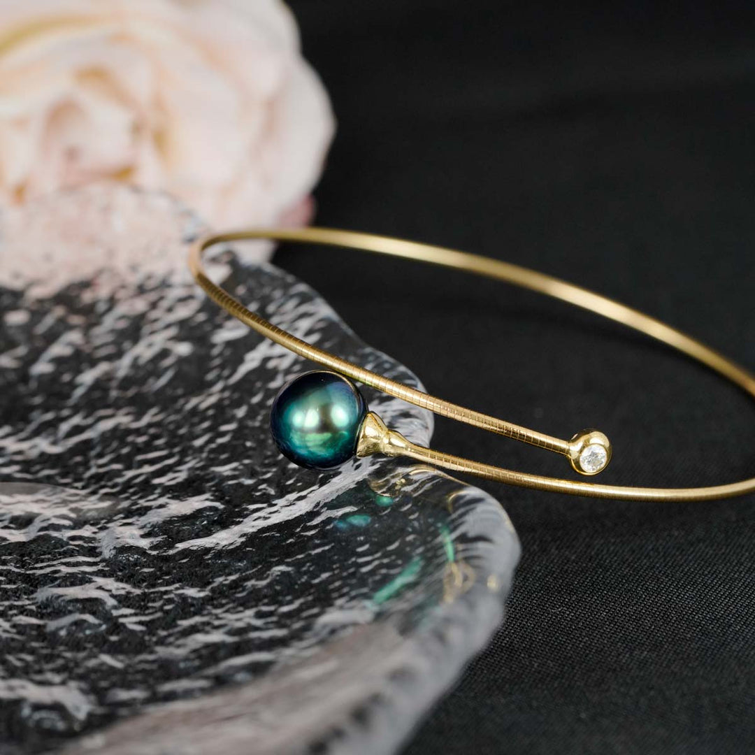 Natural Tahiti Black Pearl Diamond Bracelet 9.3mm, 18K Gold