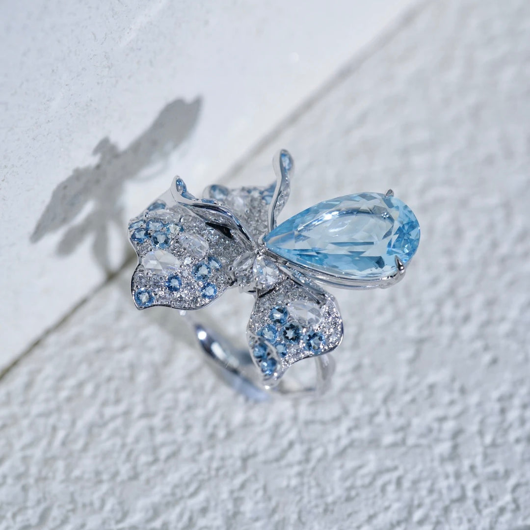 Natural Santa Maria Color Aquamarine Stone 3D Orchid Ring 4.84ct+0.782ct, Diamond 0.936ct 18K Gold GUILD