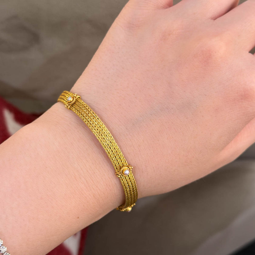 18k Solid Yellow Gold Bracelet With Pearl 12.8g