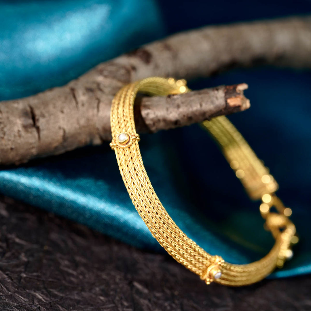 18k Solid Yellow Gold Bracelet With Pearl 12.8g