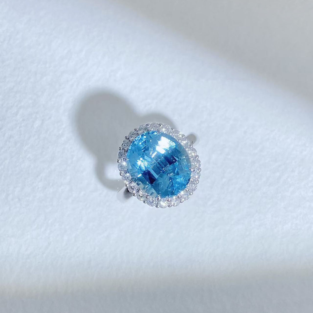 Natural Santa Maria Aquamarine Ring D5.04ct d0.61ct. 18K Gold GUILD