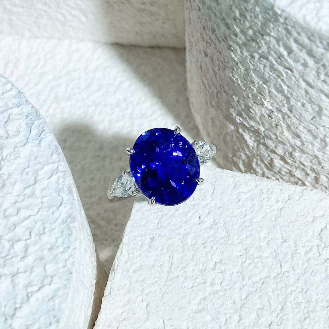 Natural Tanzanite Diamond Ring D7.495ct d0.65ct,18K 5A