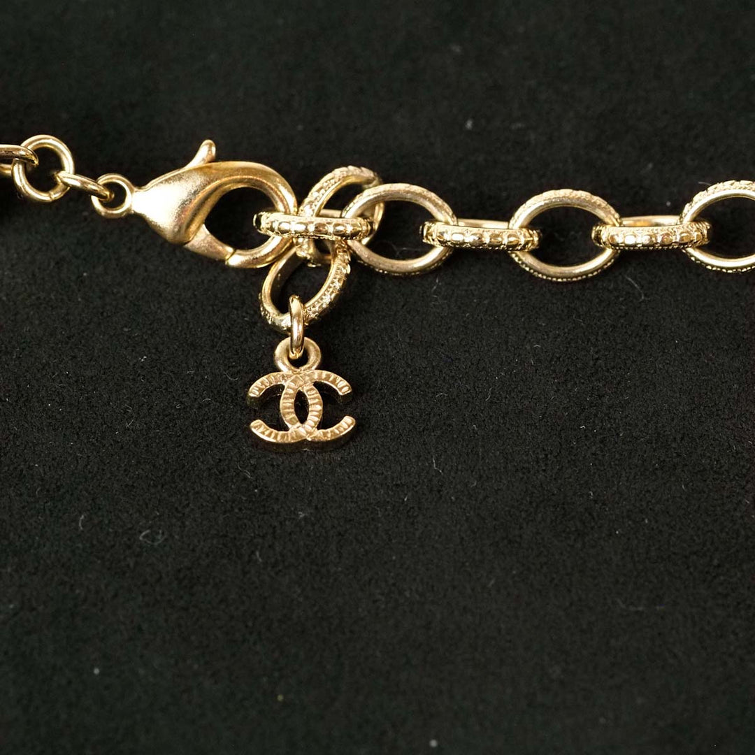 Chanel Gold Mesh Chocker