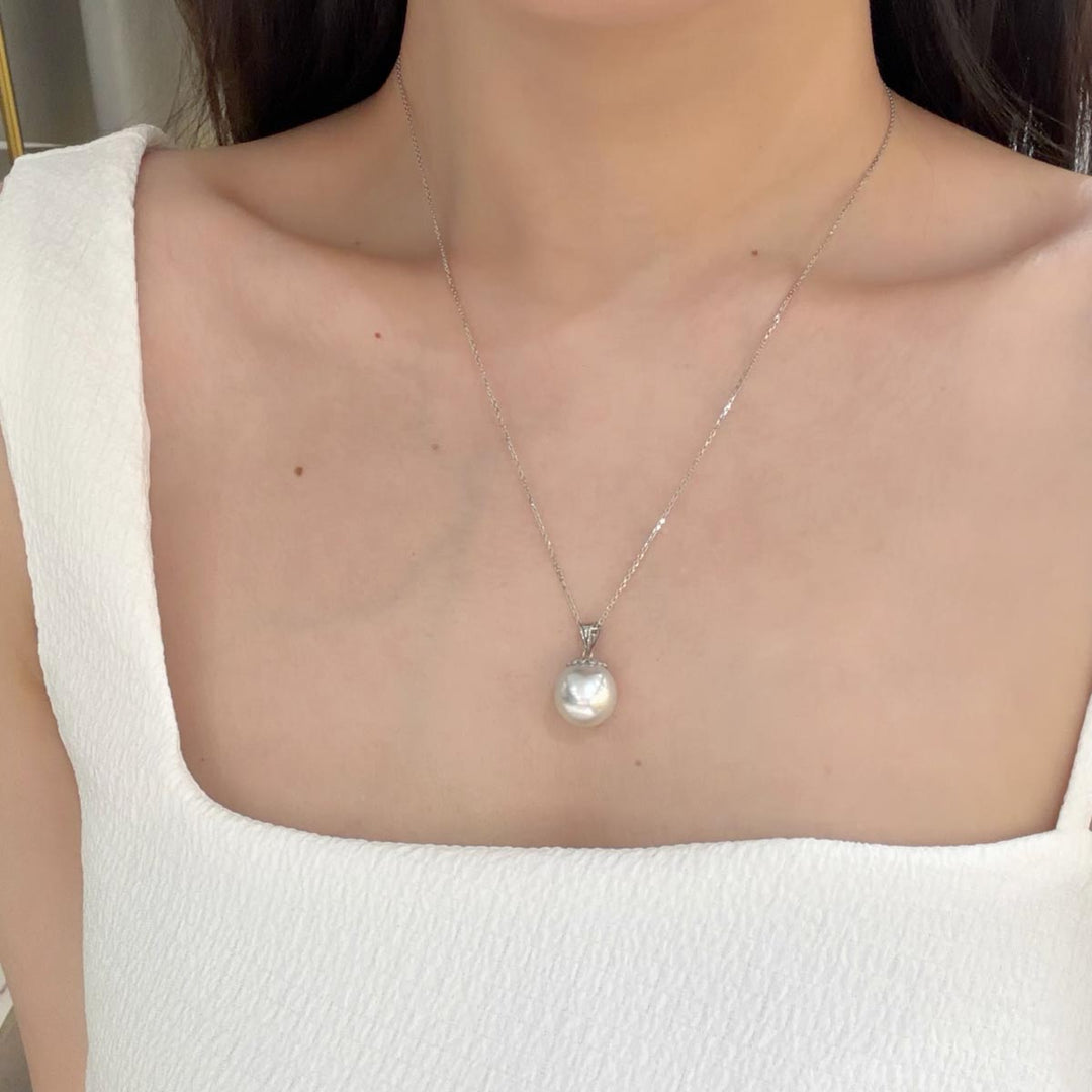 Natural South Sea White Pearl Diamond Necklace 12.2mm d0.20ct,18K