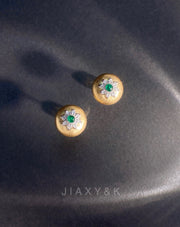 Round Emerald Ear Studs - Jiaxyk