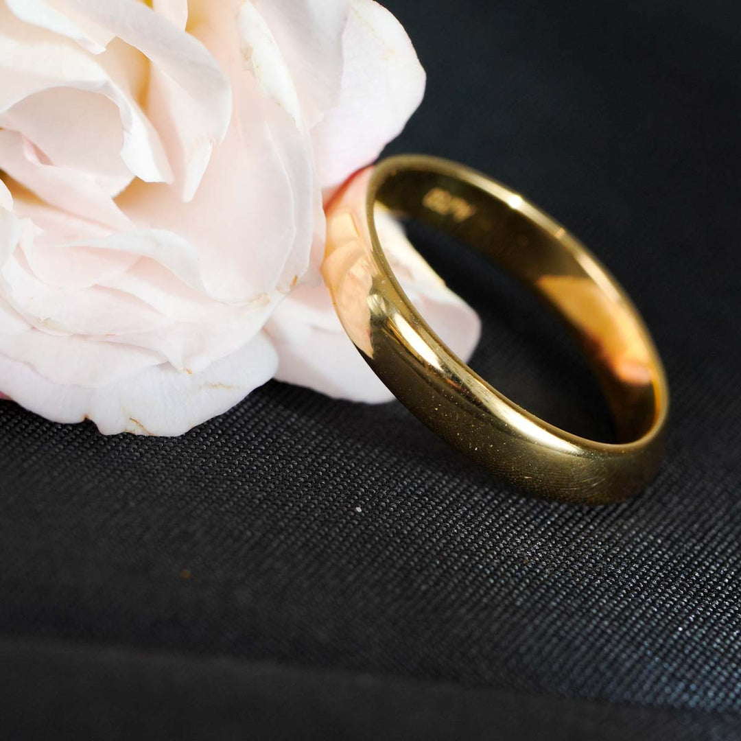 18K Solid Yellow Gold Ring 4.69g