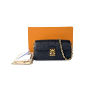 Louis Vuitton WOC Métis Leather Black Bag