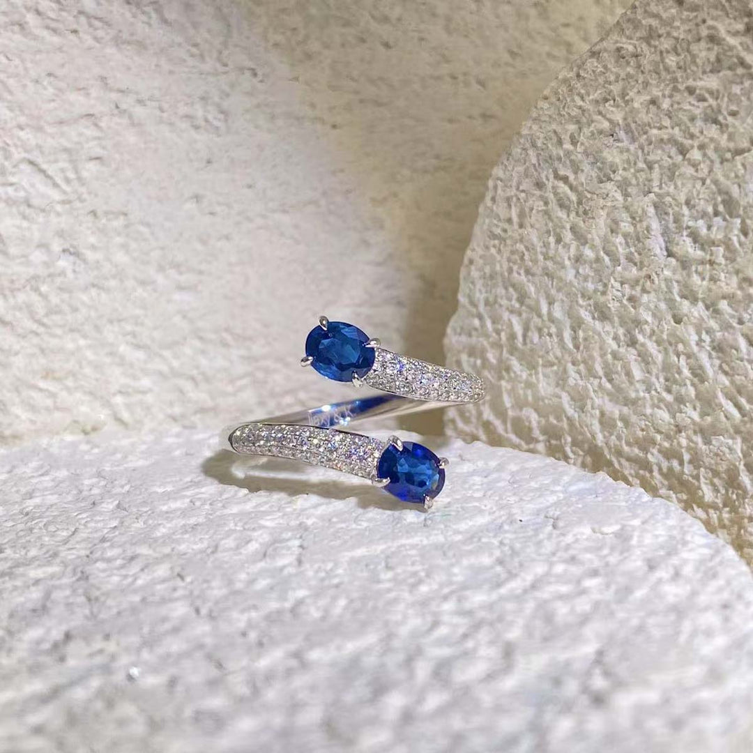 Natural Madagascar Sapphire Diamond Ring D0.85ct d0.27ct. 18K