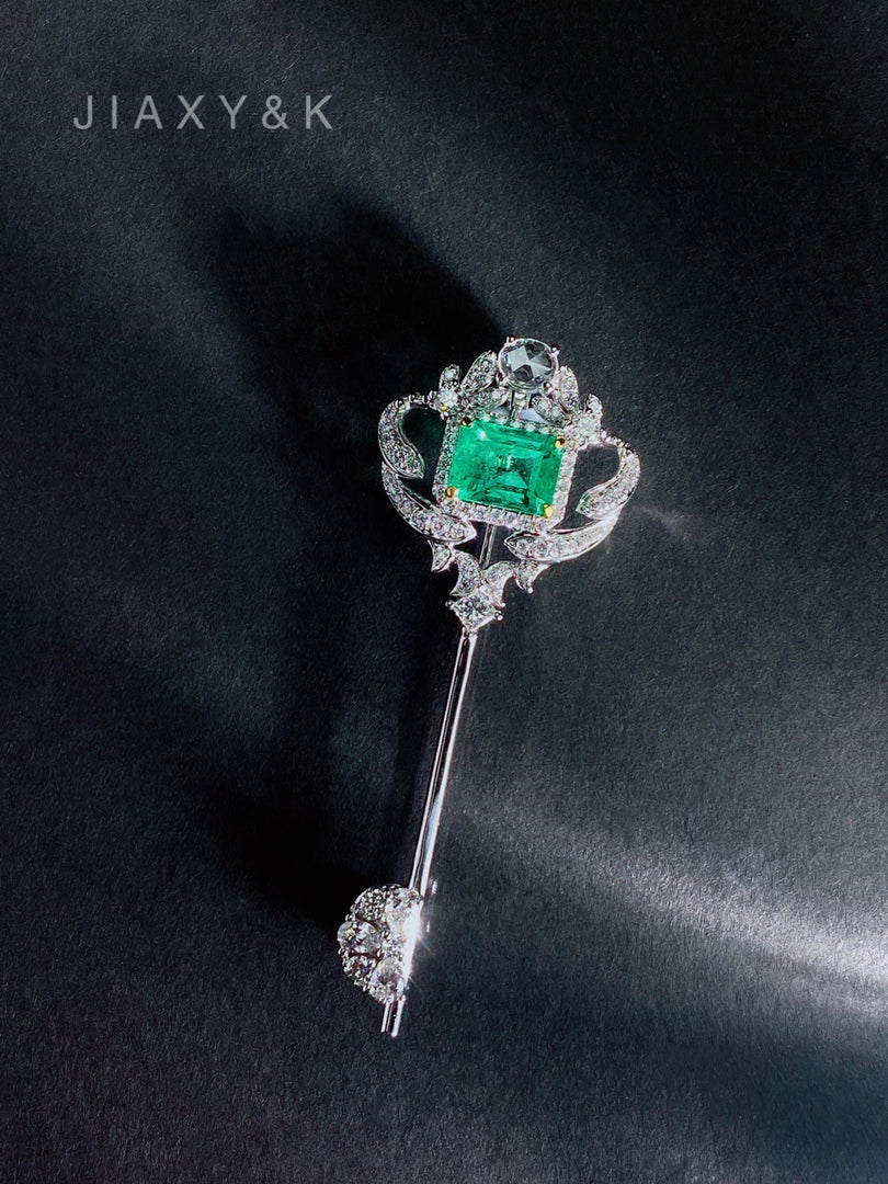 Emerald and Diamond Key Brooch / Pendant