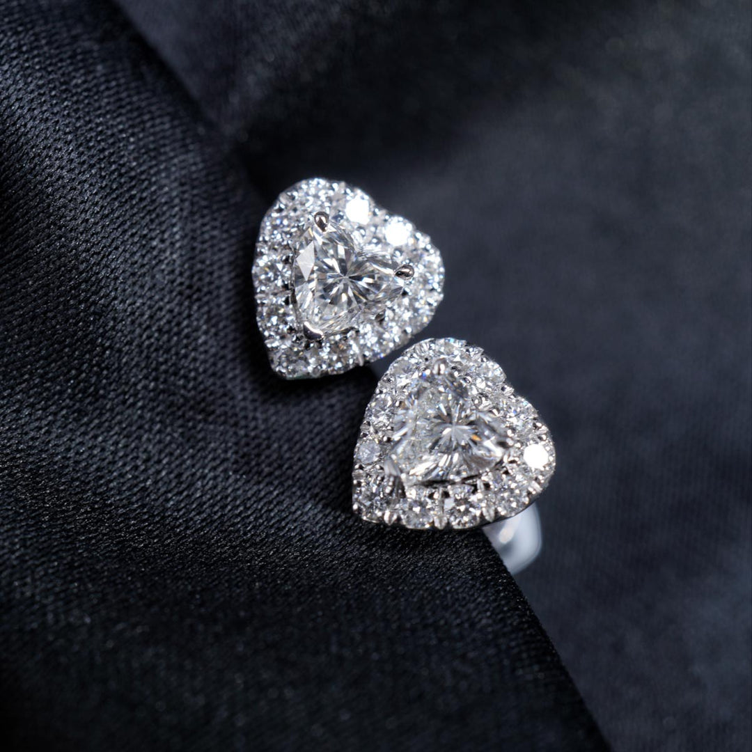 Natural White Diamond Heart Stud Earrings D:0.50ct, d:0.66ct, 18K Gold