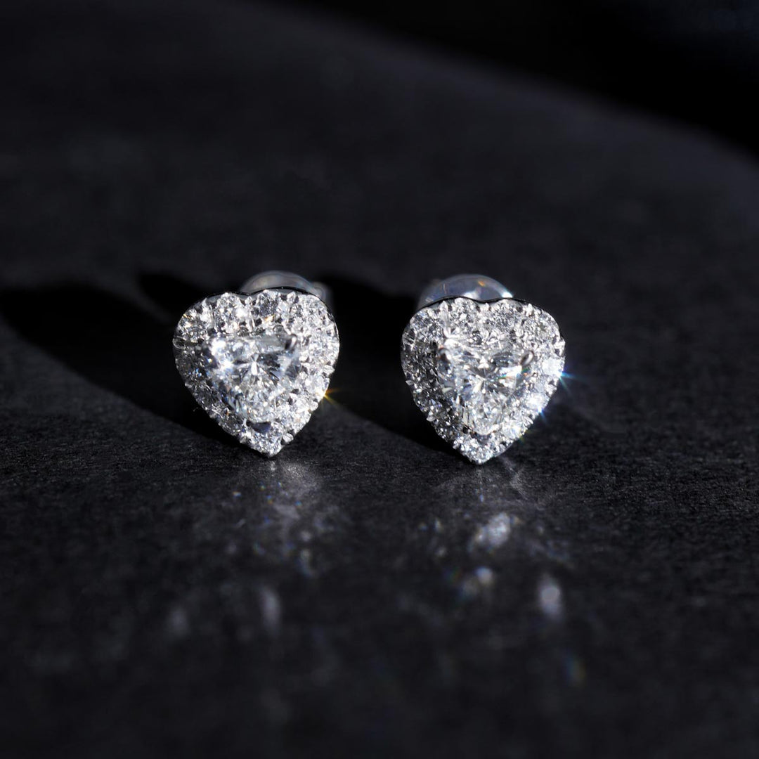 Natural White Diamond Heart Stud Earrings D:0.50ct, d:0.66ct, 18K Gold
