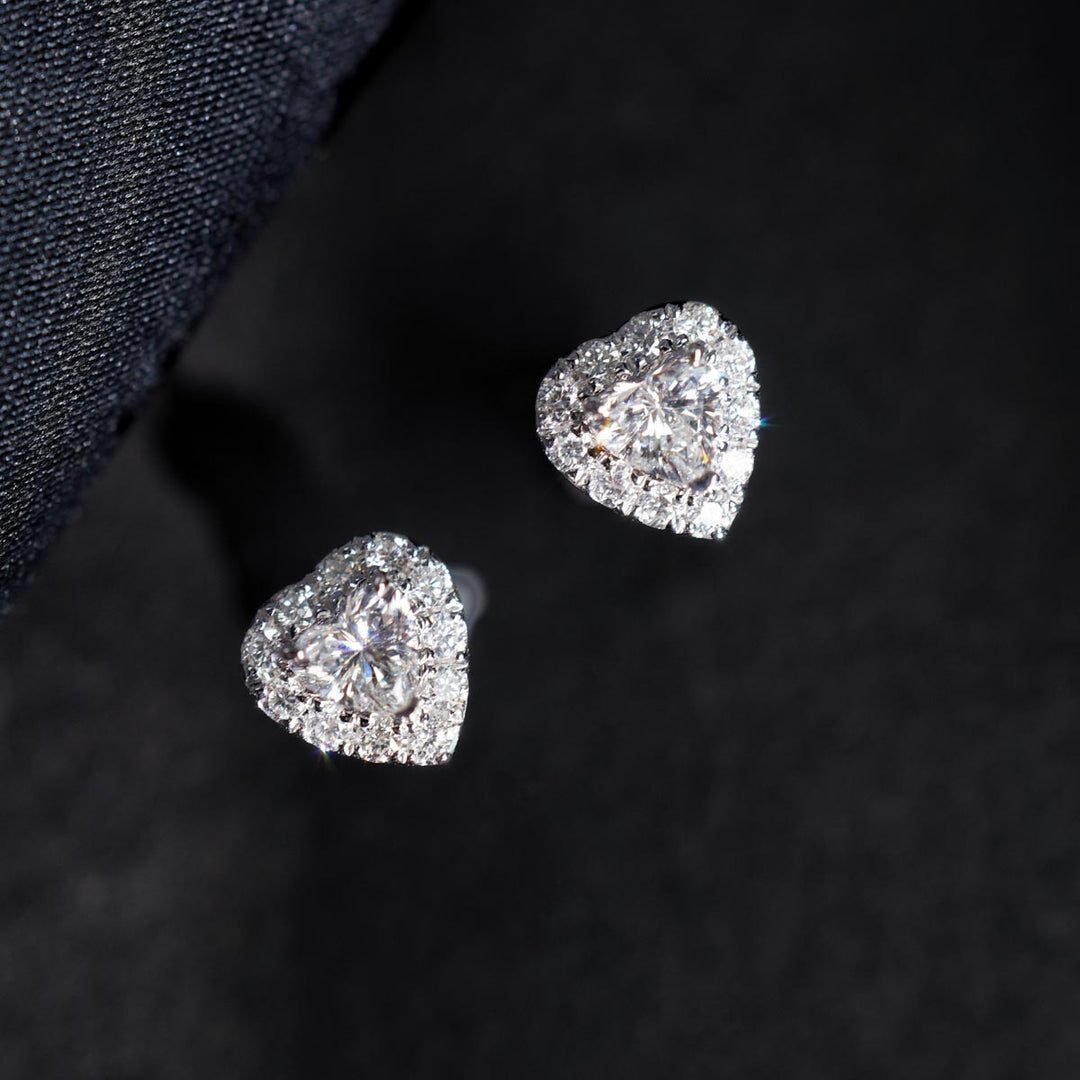 Natural White Diamond Heart Stud Earrings D:0.50ct, d:0.66ct, 18K Gold