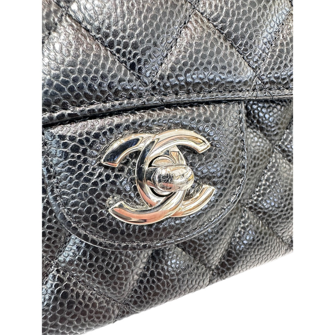 Chanel Classic Flap Medium Black/Silver Caviar Bag