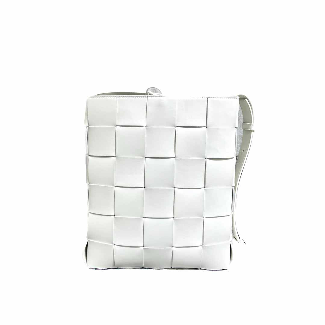 Bottega Veneta Large Cassette White Tote Bag