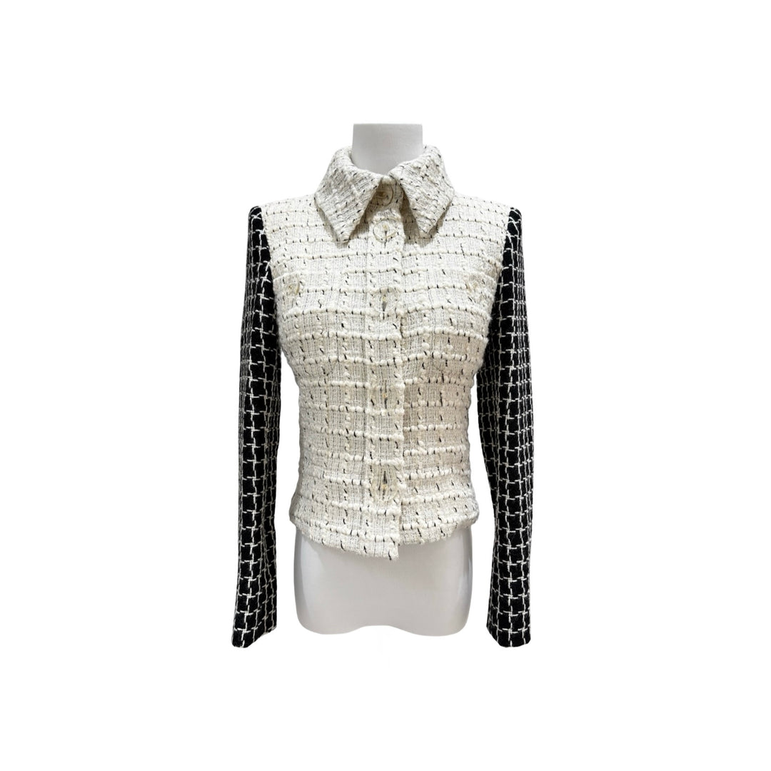 Chanel 17A Tweed Ivory and Black Jacket #34