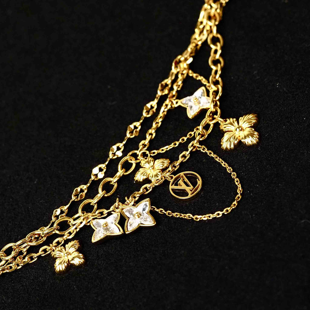 Louis Vuitton Blooming Bracelet in Gold Tone Strass