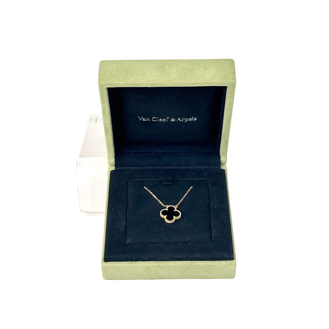 VCA Vintage Alhambra Pendant 18K yellow gold Black Onyx Necklace