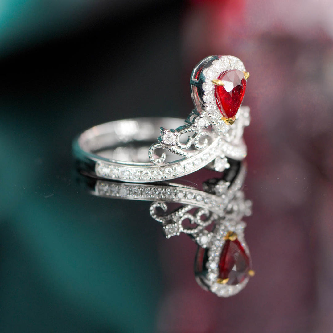 Natural Pigeon Blood Ruby Stone Ring 0.37ct, Diamond 0.3ct 18K Gold