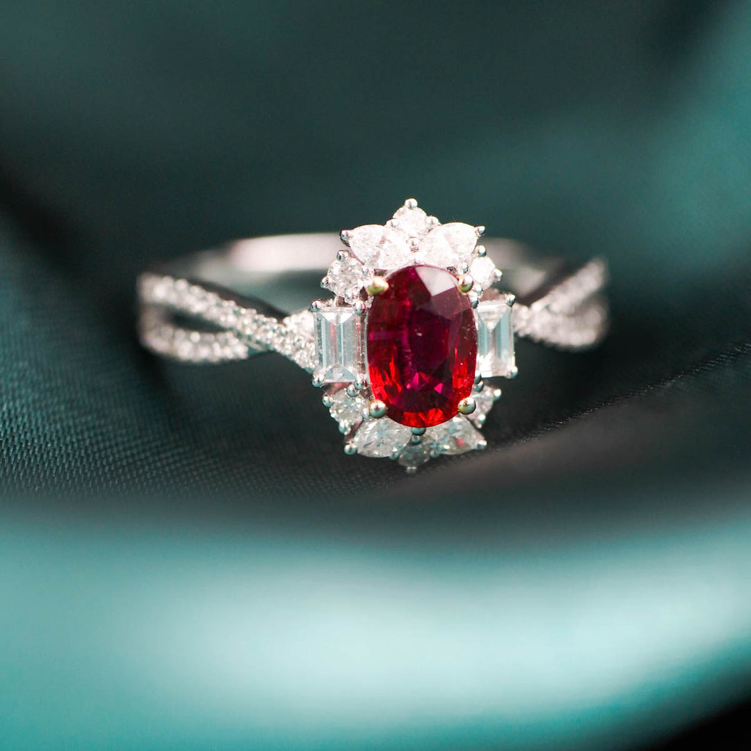 Natural Pigeon Blood Ruby Stone Ring 0.63ct, Diamond 0.52ct 18K Gold