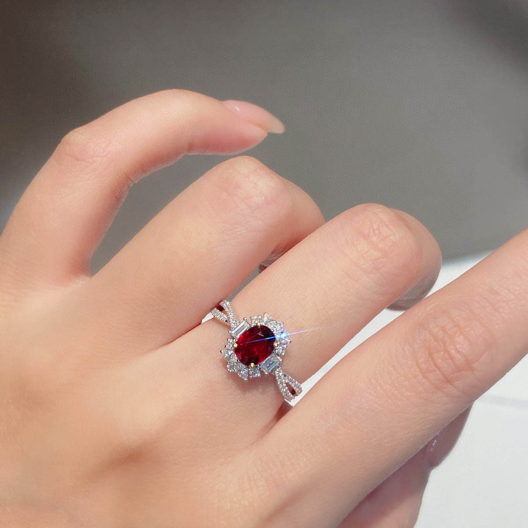 Natural Pigeon Blood Ruby Stone Ring 0.63ct, Diamond 0.52ct 18K Gold