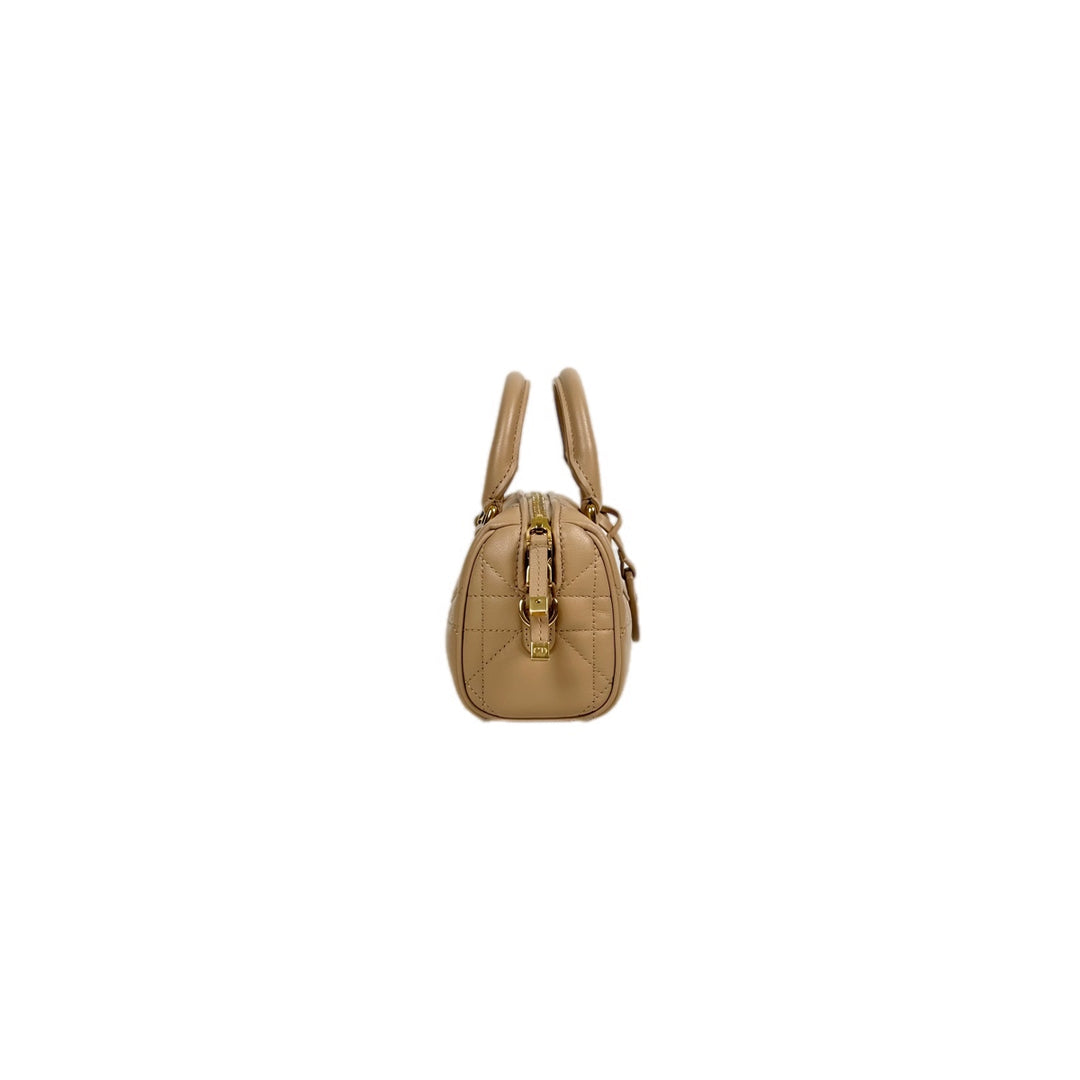 Dior Groove 17 Nano Cream Bag