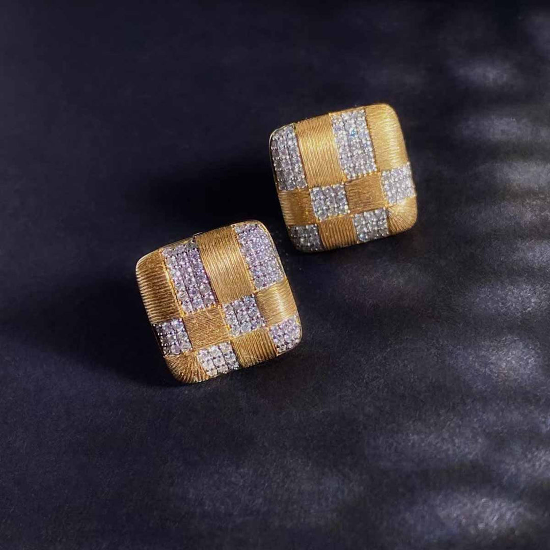 Natural White Diamond Square Wire Drawing Process Earrings. D0.21ct,18K