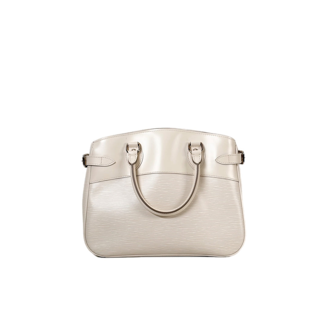 Louis Vuitton Passy Ivory Tote Bags