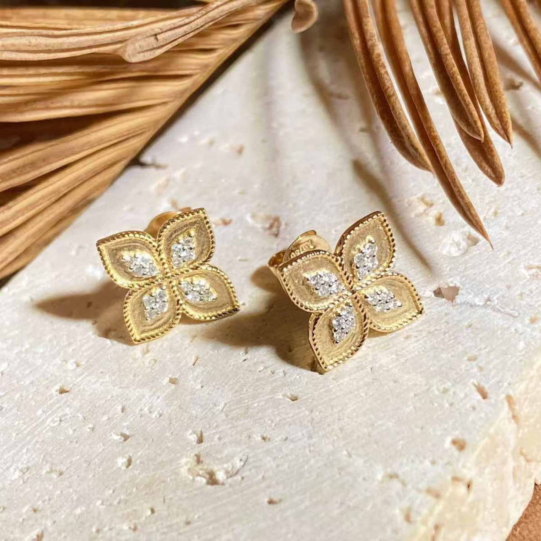 White Diamond Four Leaf Clover Earrings D0.14ct,18K