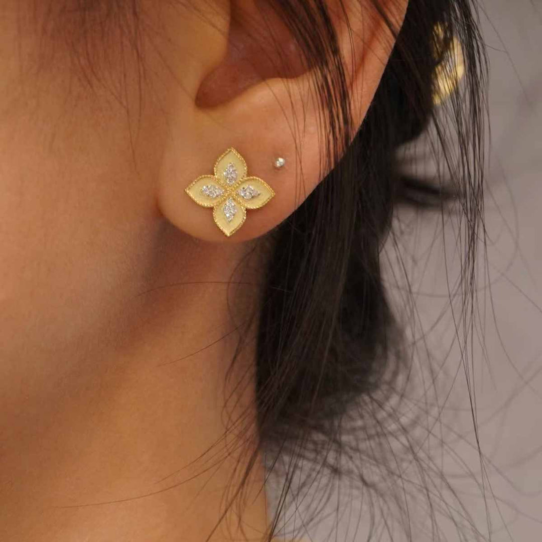 White Diamond Four Leaf Clover Earrings D0.14ct,18K