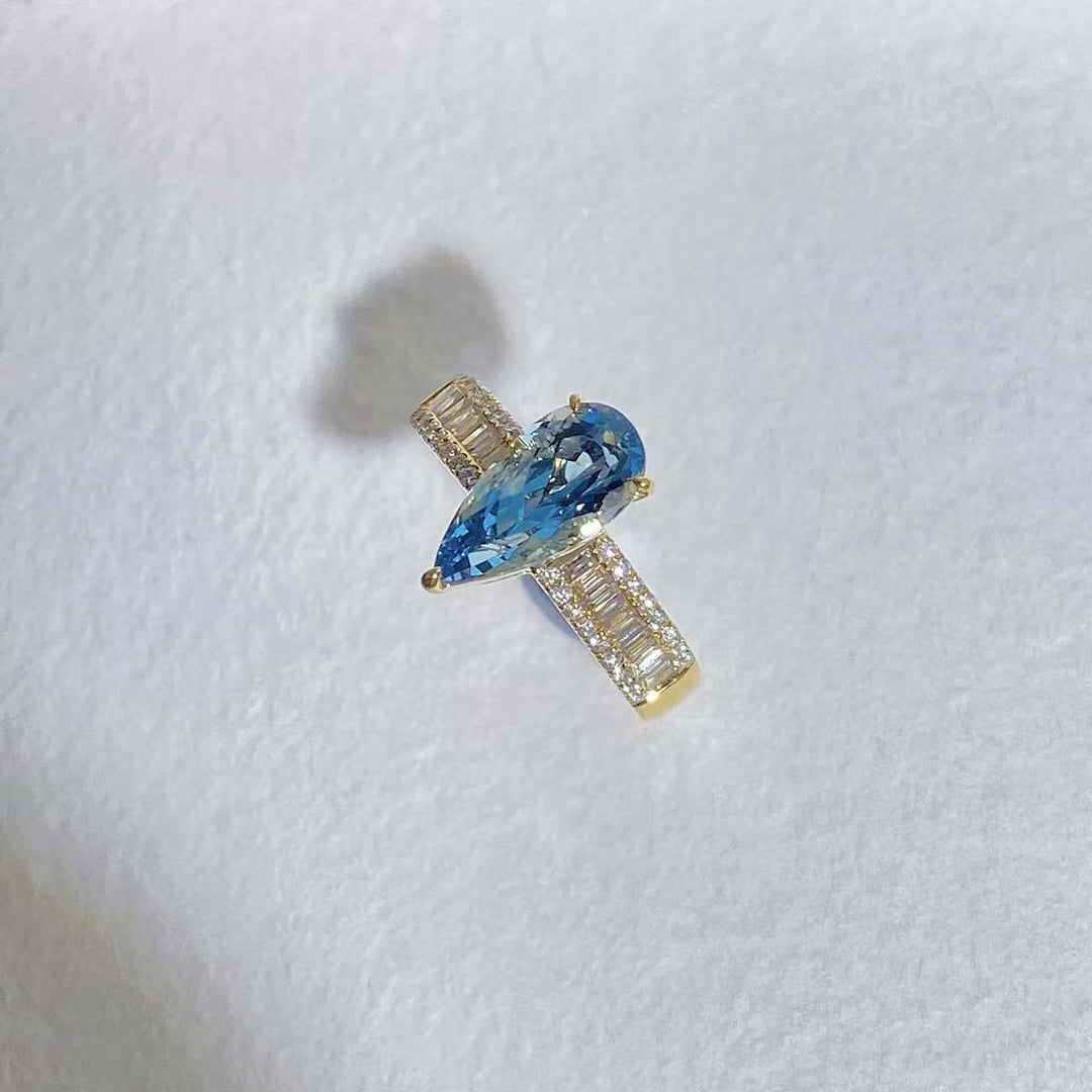 Aquamarine Ring D1.83ct d0.48ct. 18K, Exceptional Santa Maria