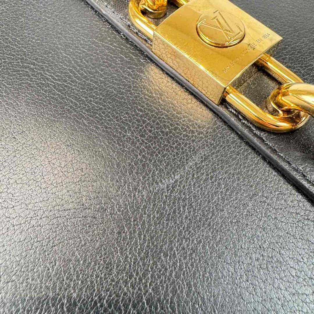 Louis Vuitton Rendez-Vous Shoulder Bags Black