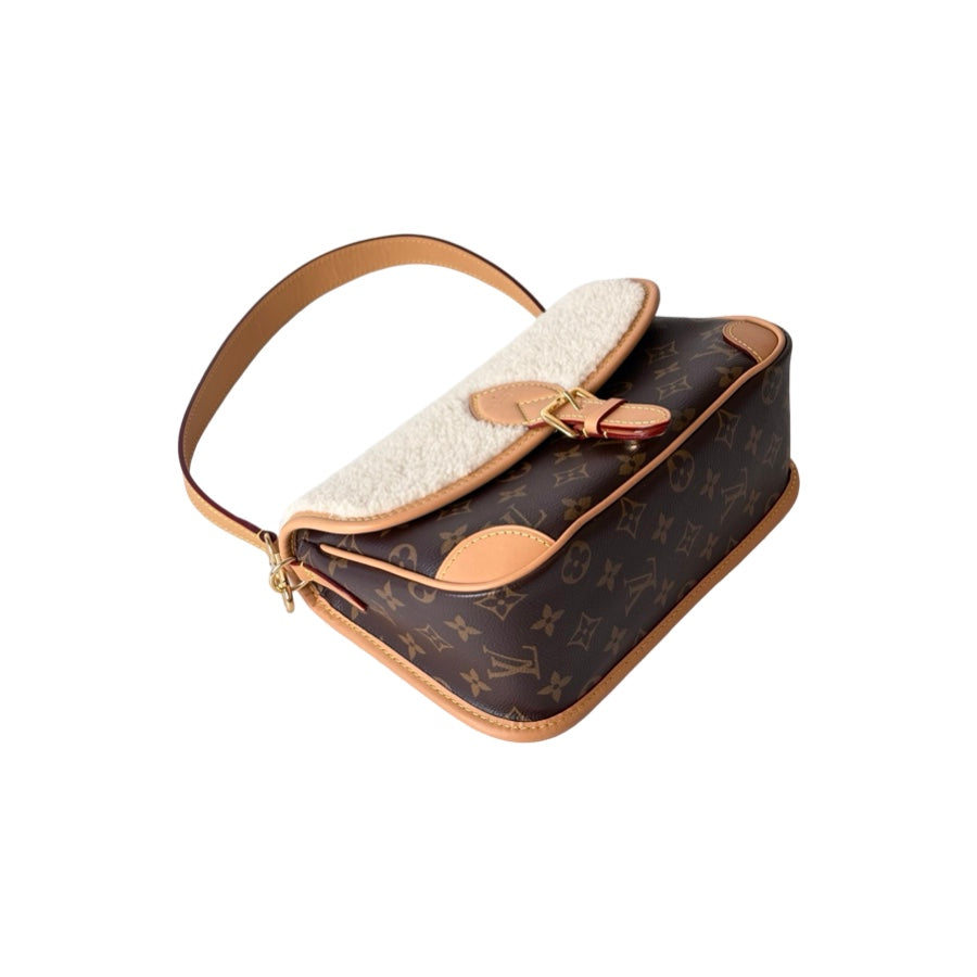 Louis Vuitton Monogram Canvas&Shearling Cozygram Diane Bags