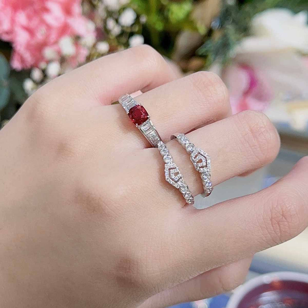Jedi Spinel Diamond Ring D1.0ct d0.88ct. 18K