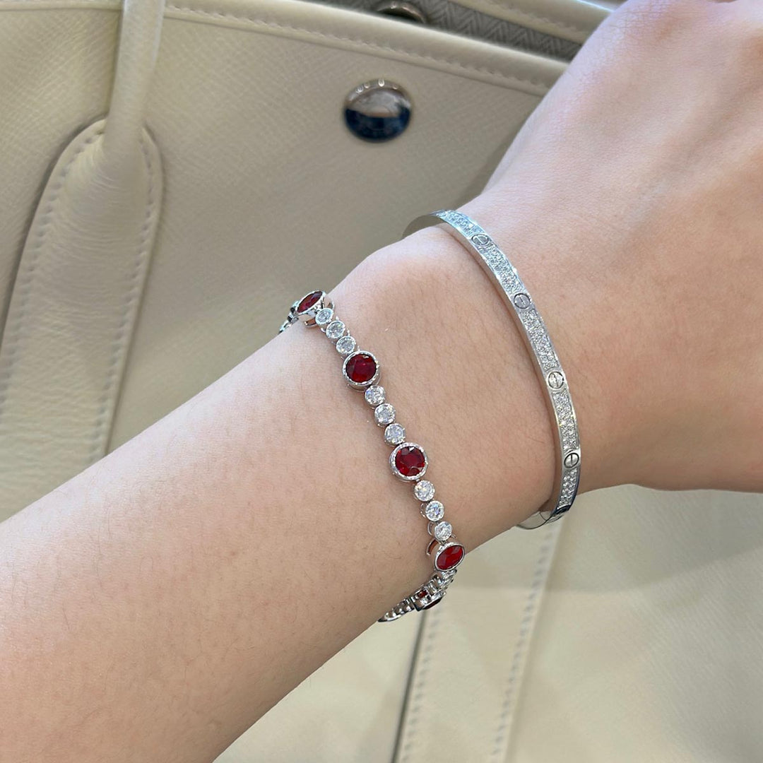 Natural Ruby Diamond Bracelet D6.04CT,d 2.02CT,Pigeon Blood, 18K Gold