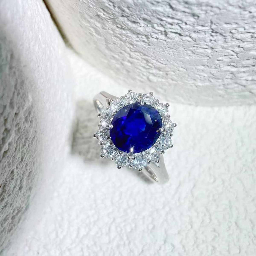 Natural Blue Sapphire Diamond Ring D2.313ct d0.80ct. Pt900 Madagascar Royal Blue